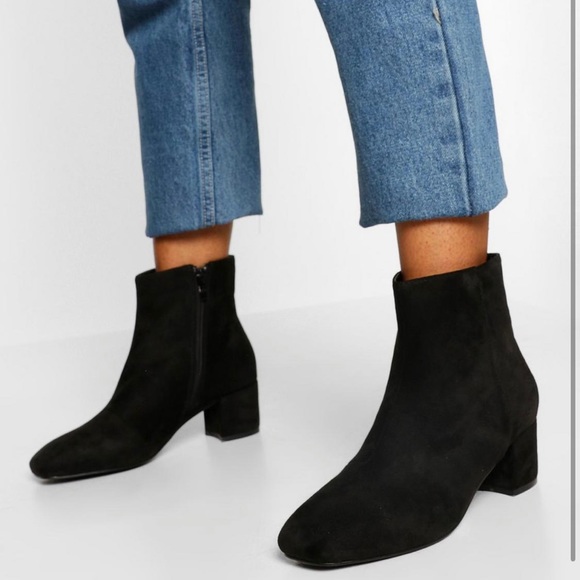 NWT Wide Width Low Block Heel Booties - Picture 2 of 10